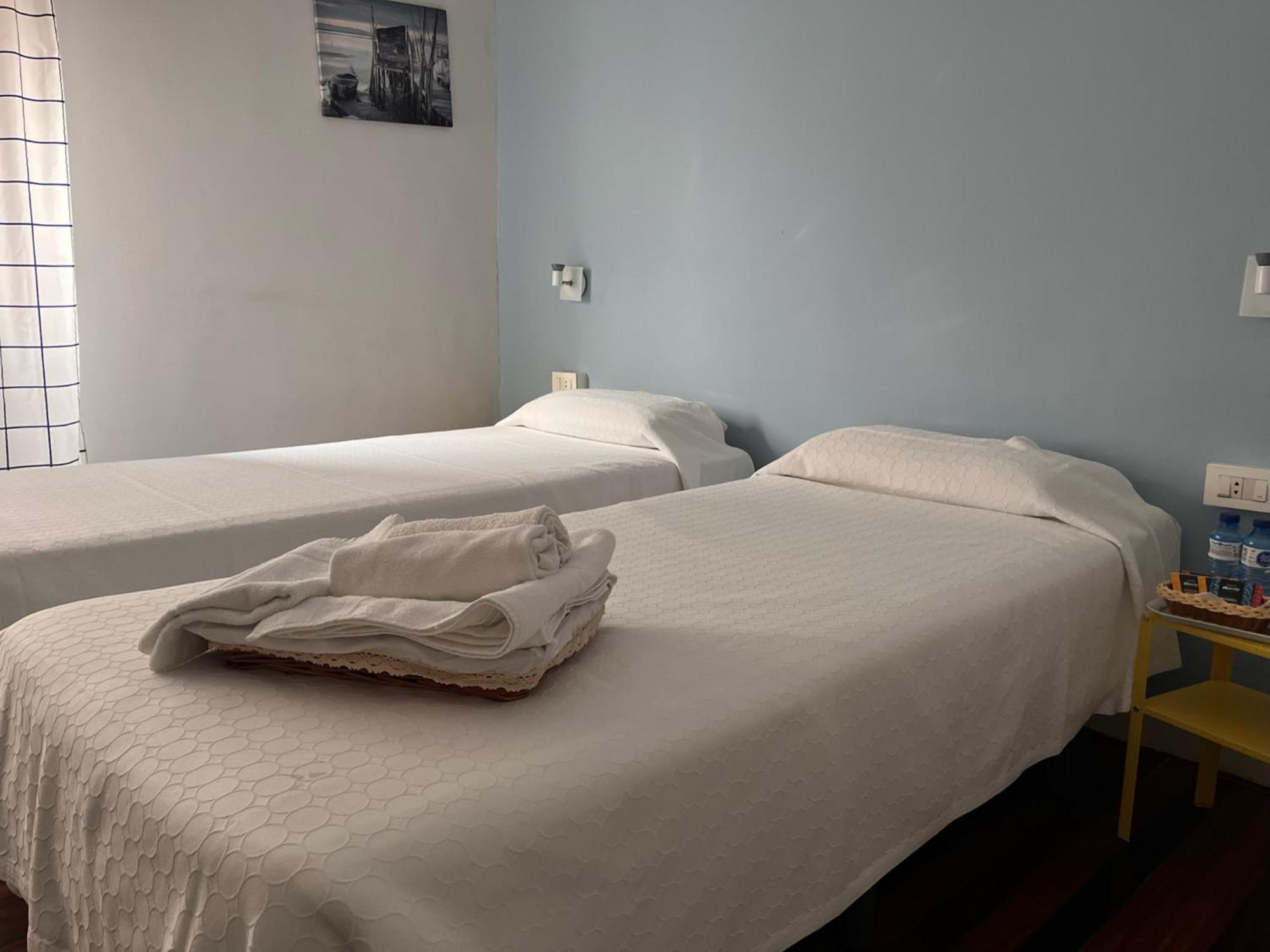 Hotel Bolina ゲルニカ・イ・ルノ エクステリア 写真